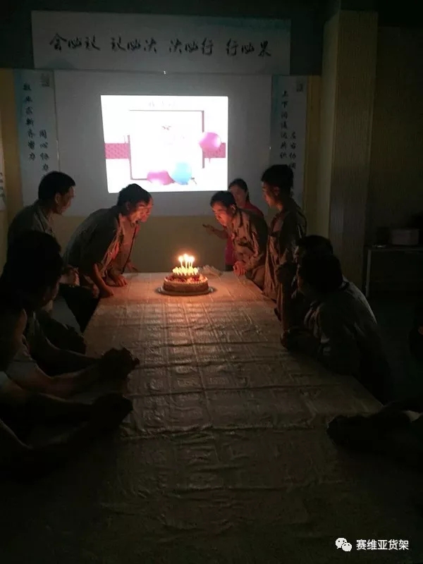 倉(cāng)儲(chǔ)貨架廠,倉(cāng)儲(chǔ)貨架規(guī)格,貨架出售